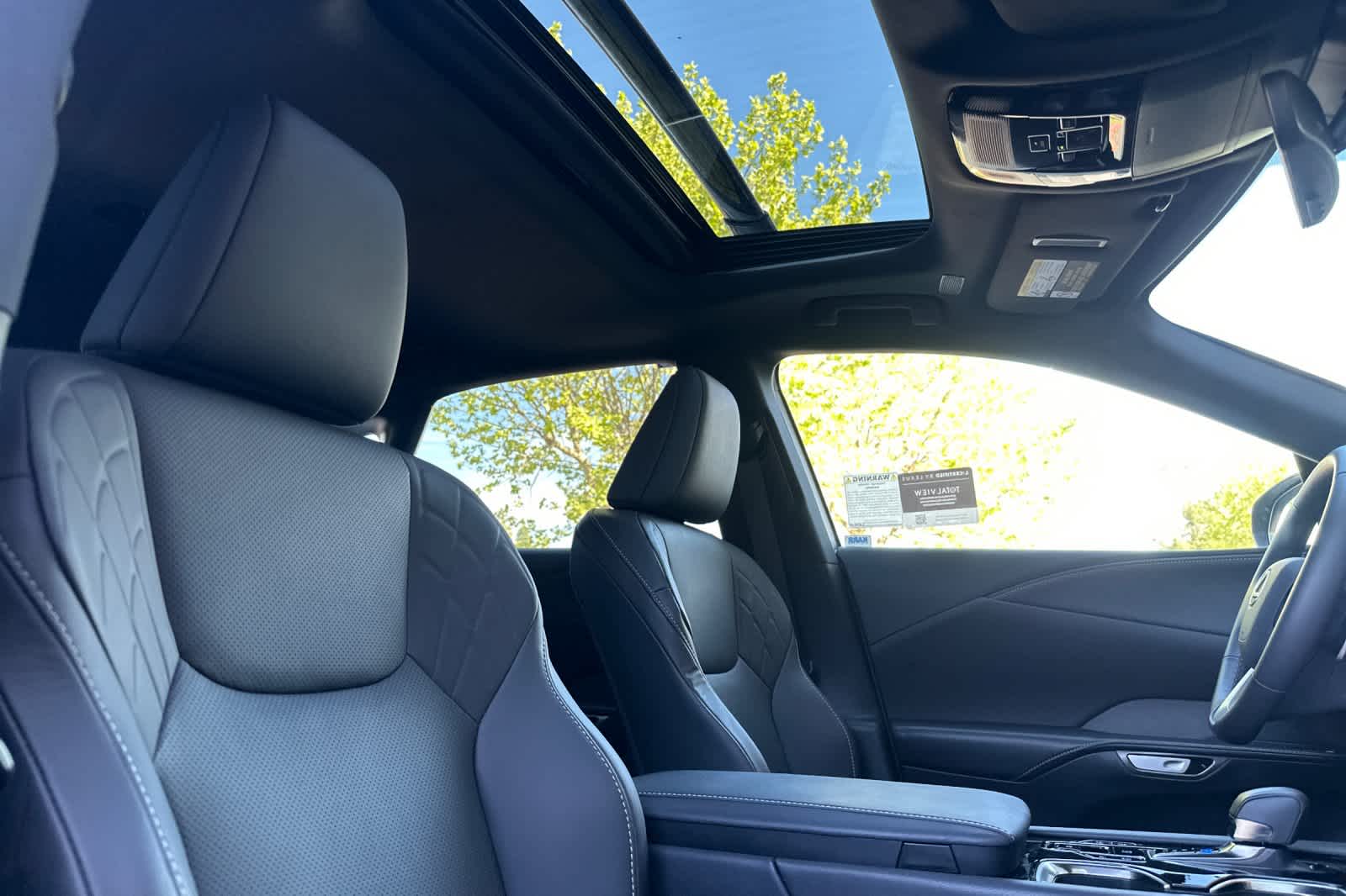 Thumbnail: 2025 Lexus RX - 18