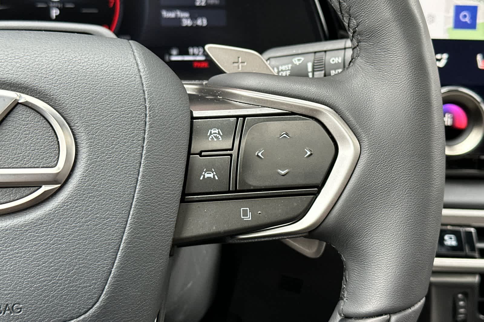 Thumbnail: 2025 Lexus RX - 28