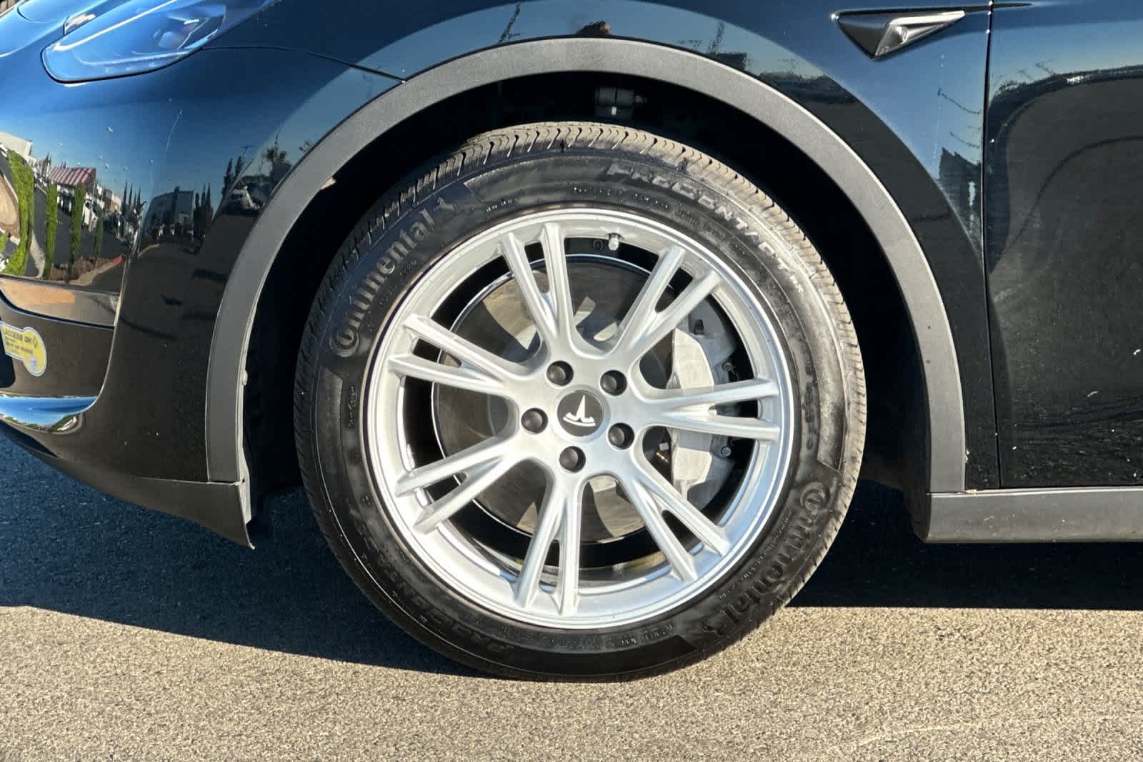 Thumbnail: 2023 Tesla Model Y - 29