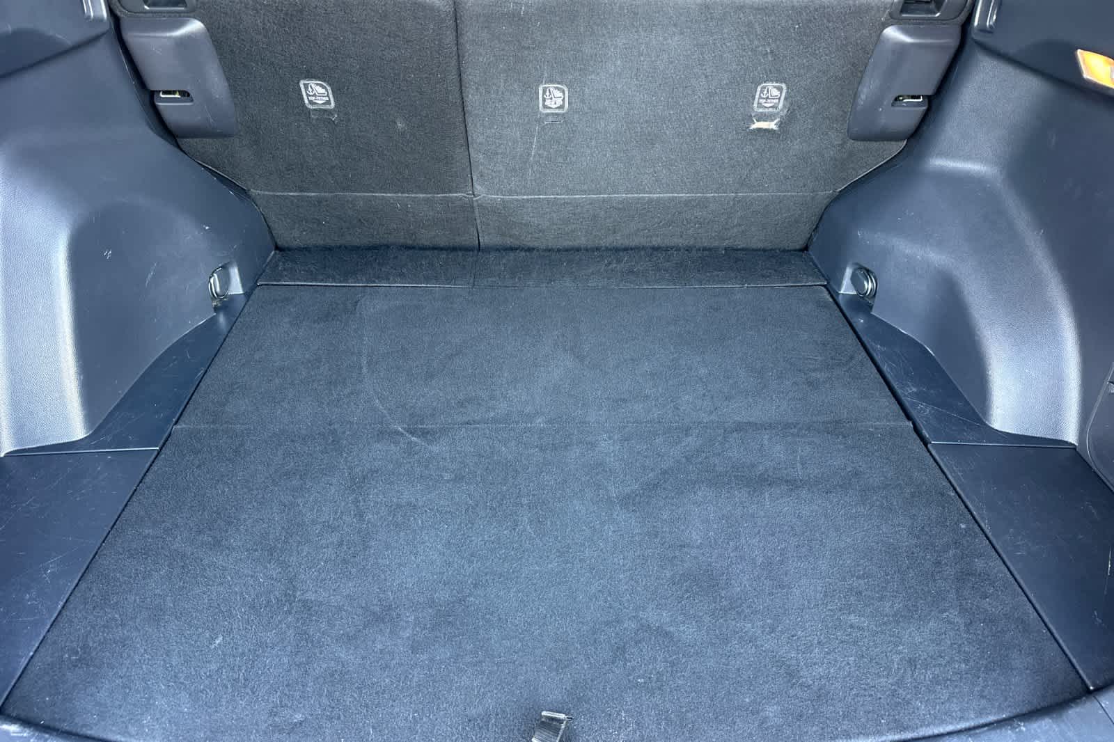 Thumbnail: 2020 Toyota RAV4 - 16