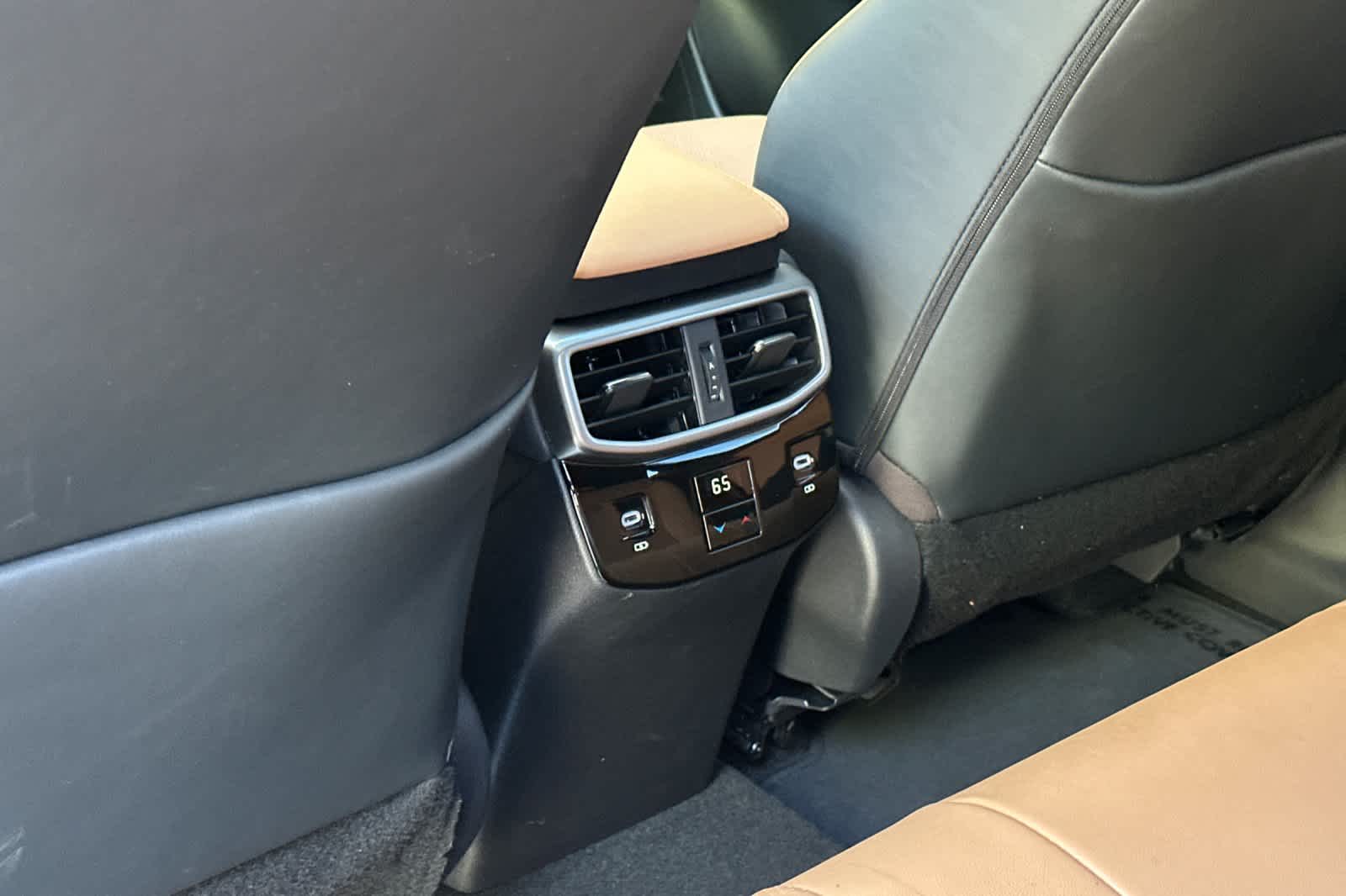 Thumbnail: 2025 Lexus RX - 14