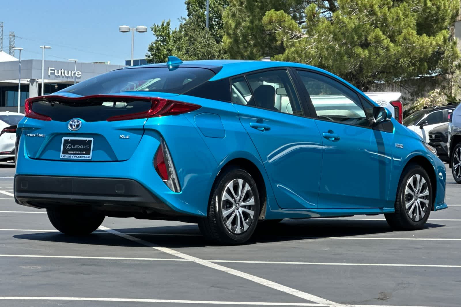 2021 Toyota Prius Prime XLE 2