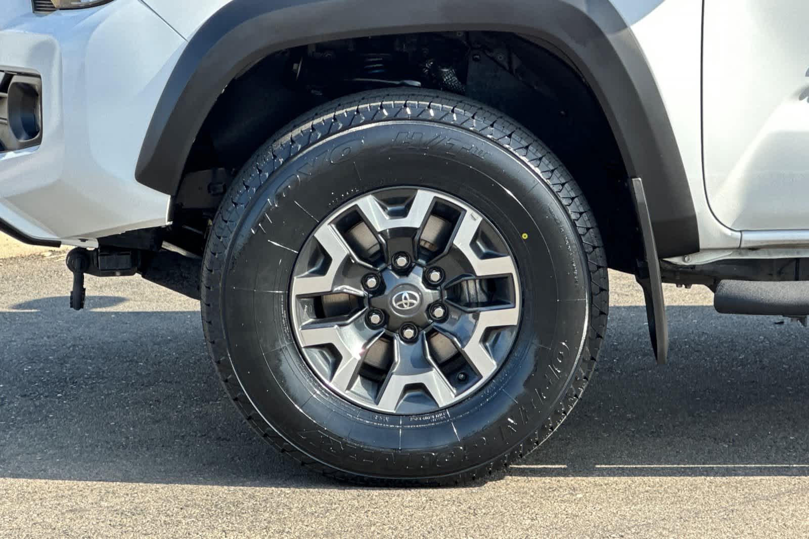 Thumbnail: 2022 Toyota Tacoma - 29