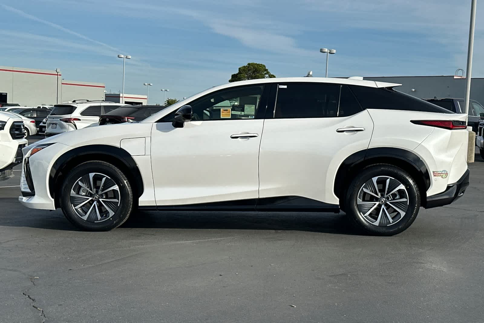 Thumbnail: 2023 Lexus RZ - 9