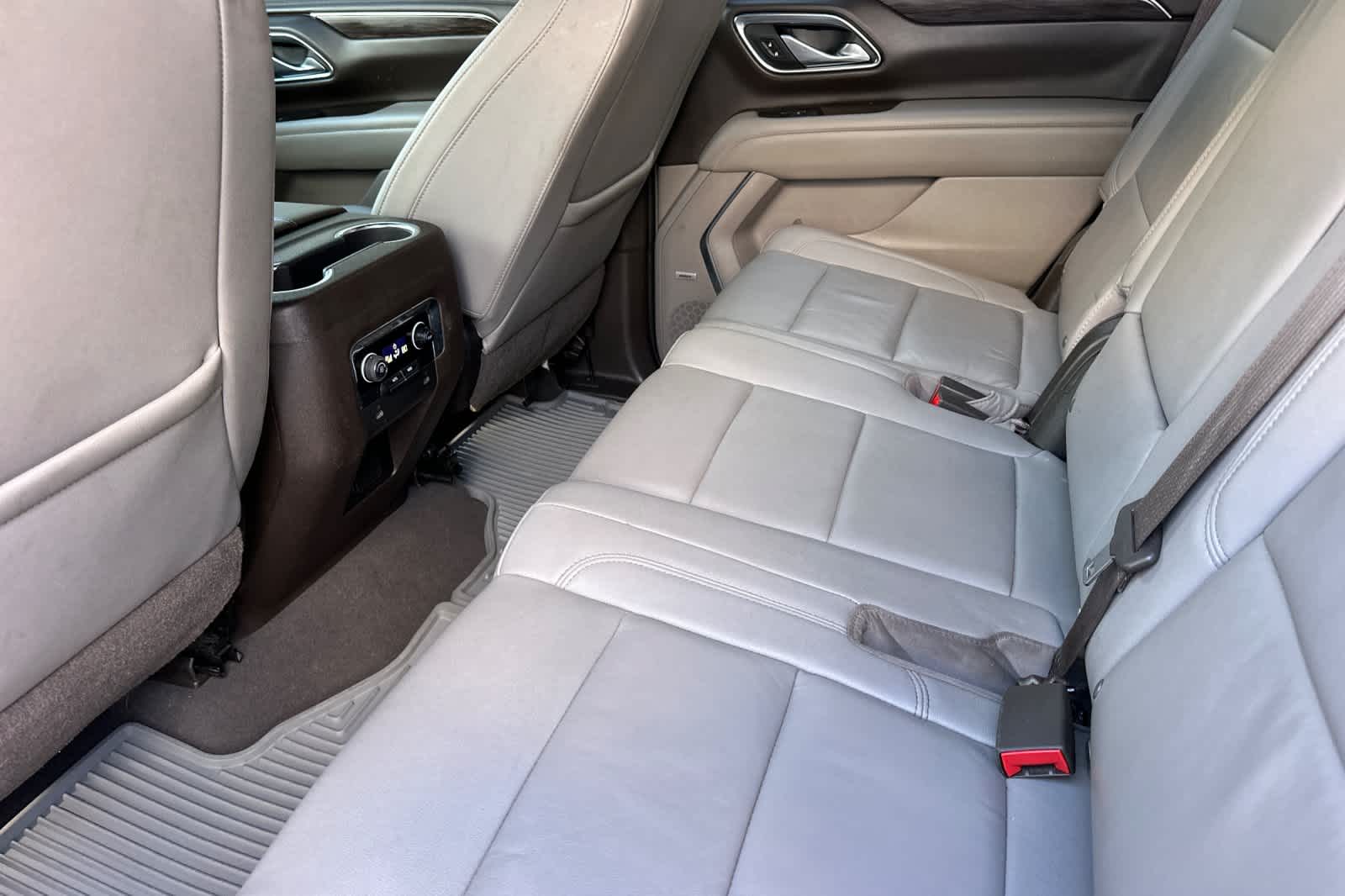 Thumbnail: 2021 Chevrolet Tahoe - 4