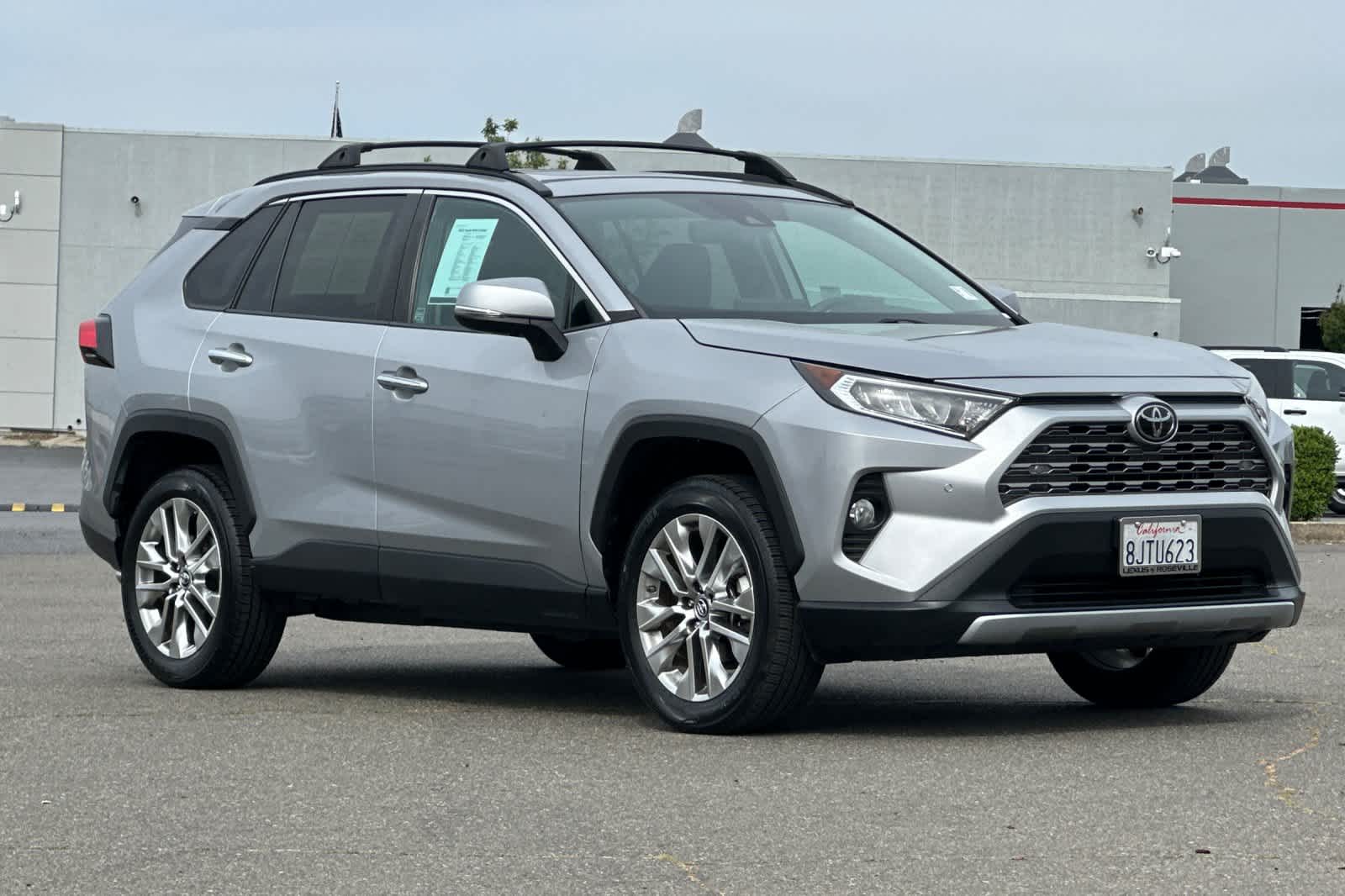 Thumbnail: 2019 Toyota RAV4 - 5