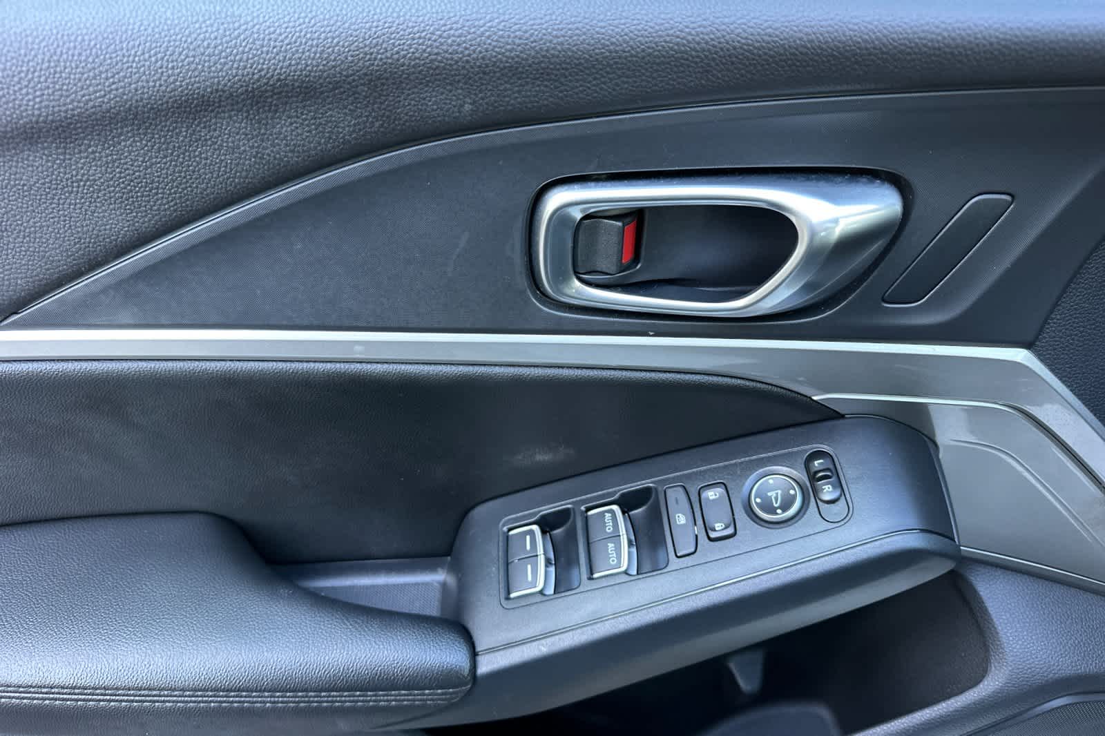 Thumbnail: 2024 Acura Integra - 12