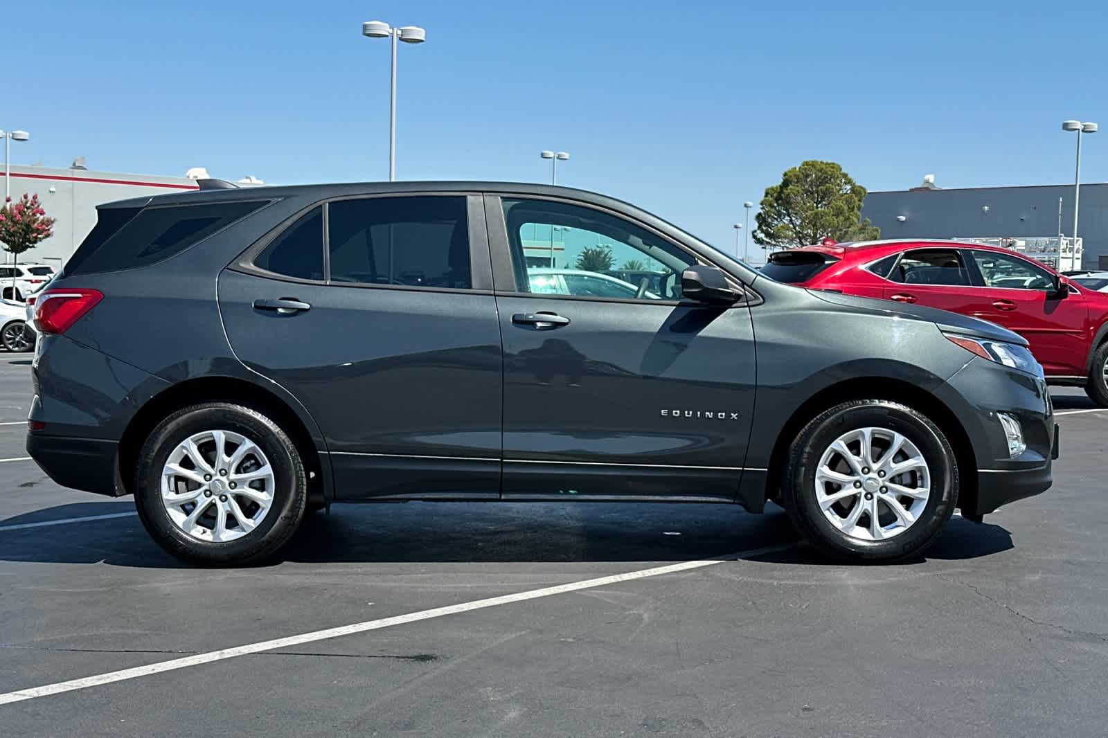 Thumbnail: 2020 Chevrolet Equinox - 6