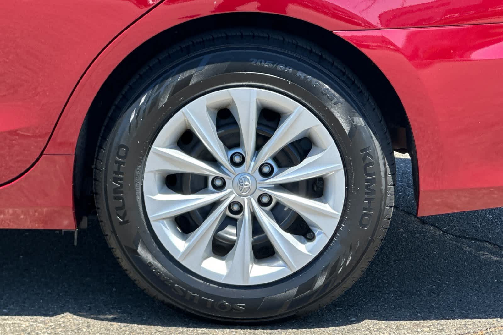 Thumbnail: 2017 Toyota Camry - 27