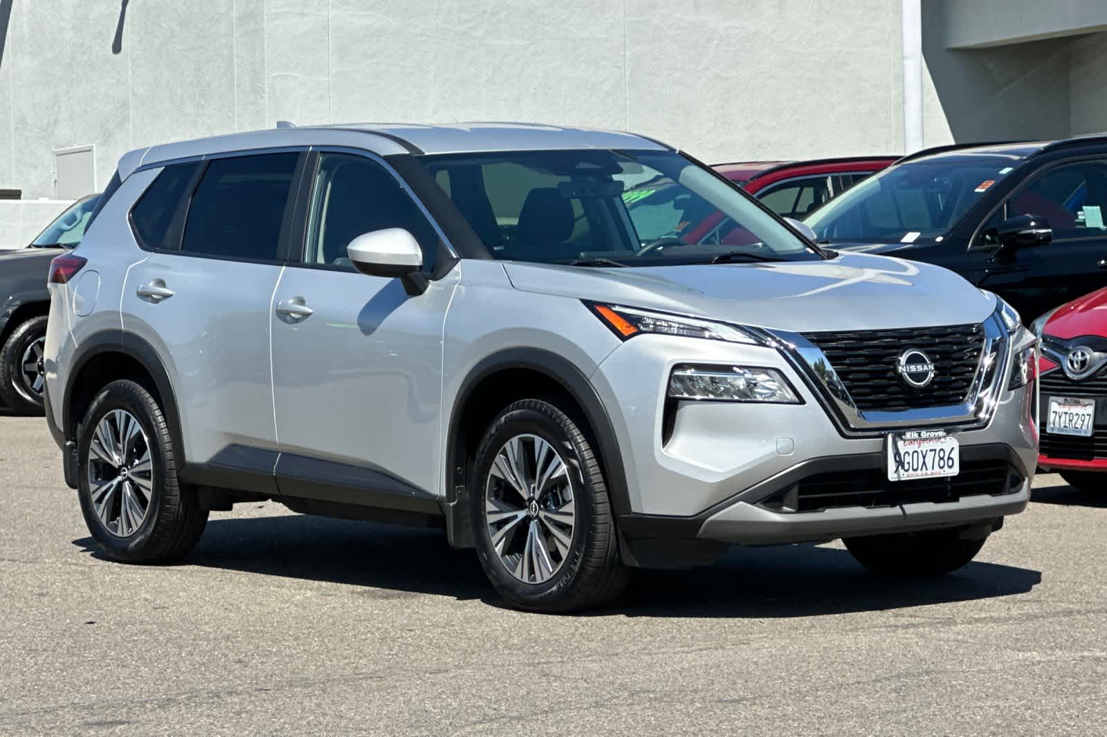 Thumbnail: 2023 Nissan Rogue - 5