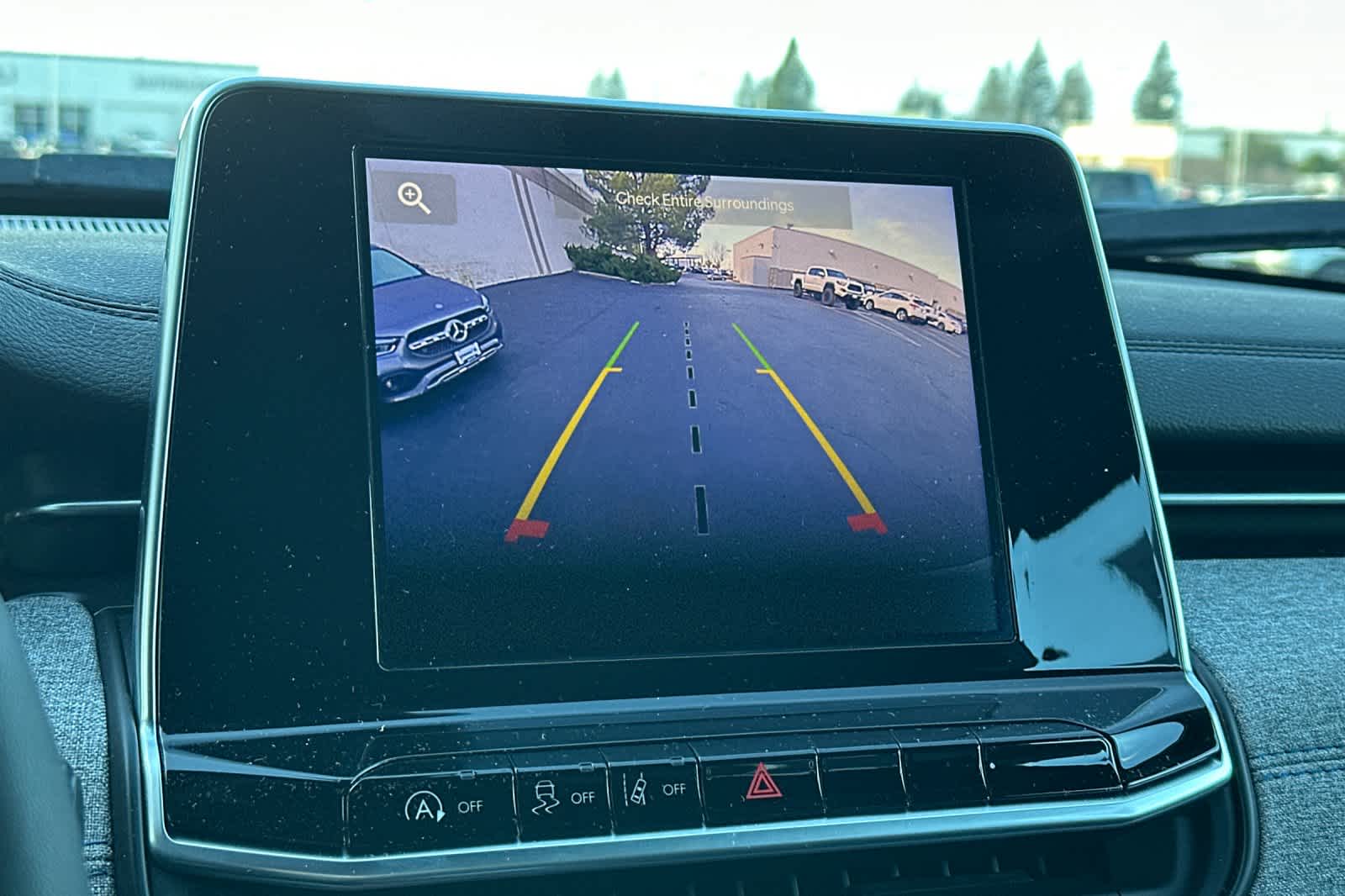 Thumbnail: 2025 Jeep Compass - 21