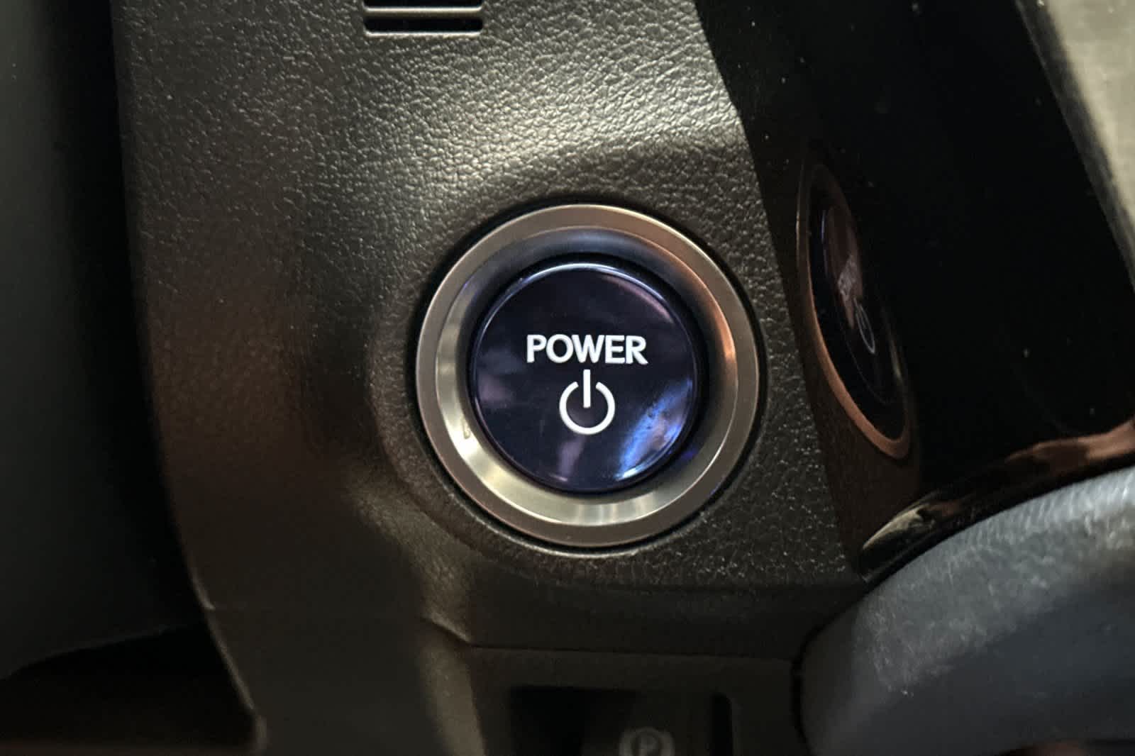 Thumbnail: 2022 Lexus ES - 25