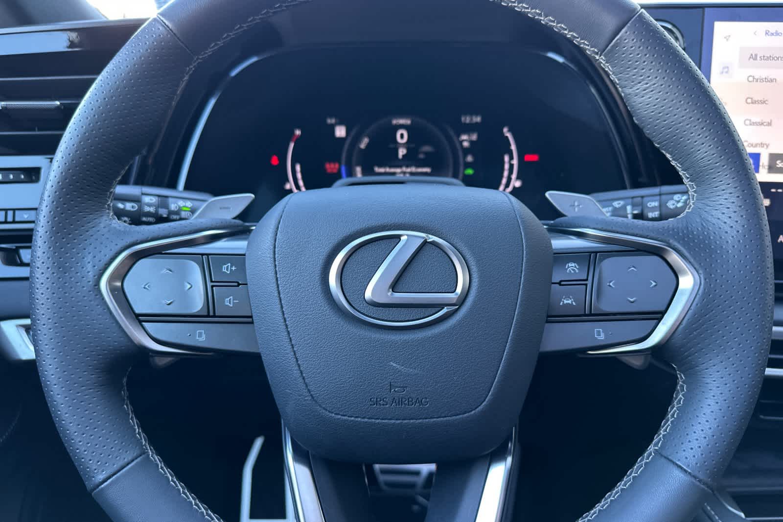 Thumbnail: 2023 Lexus RX - 25