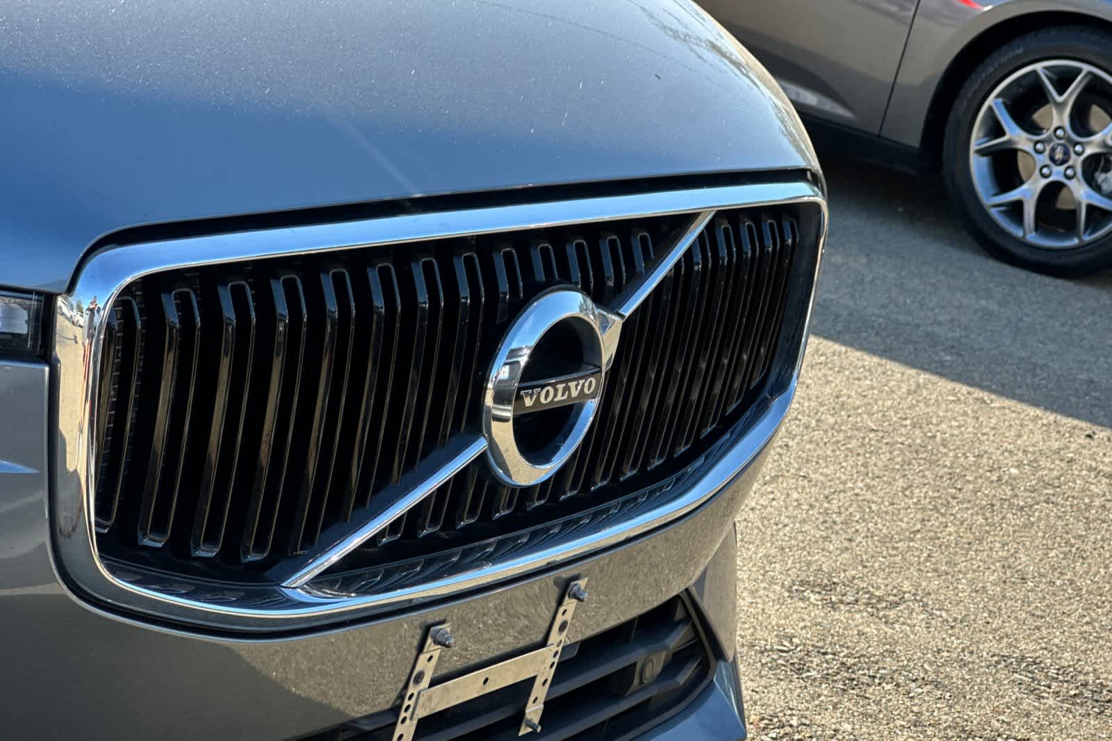 Thumbnail: 2018 Volvo XC60 - 9