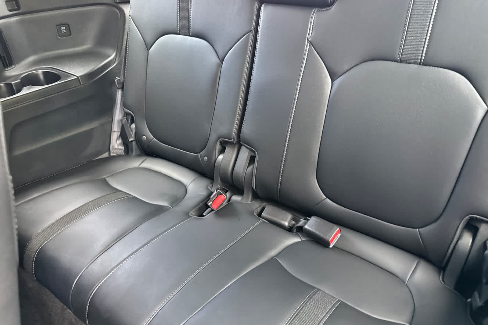 Thumbnail: 2024 Honda Pilot - 16