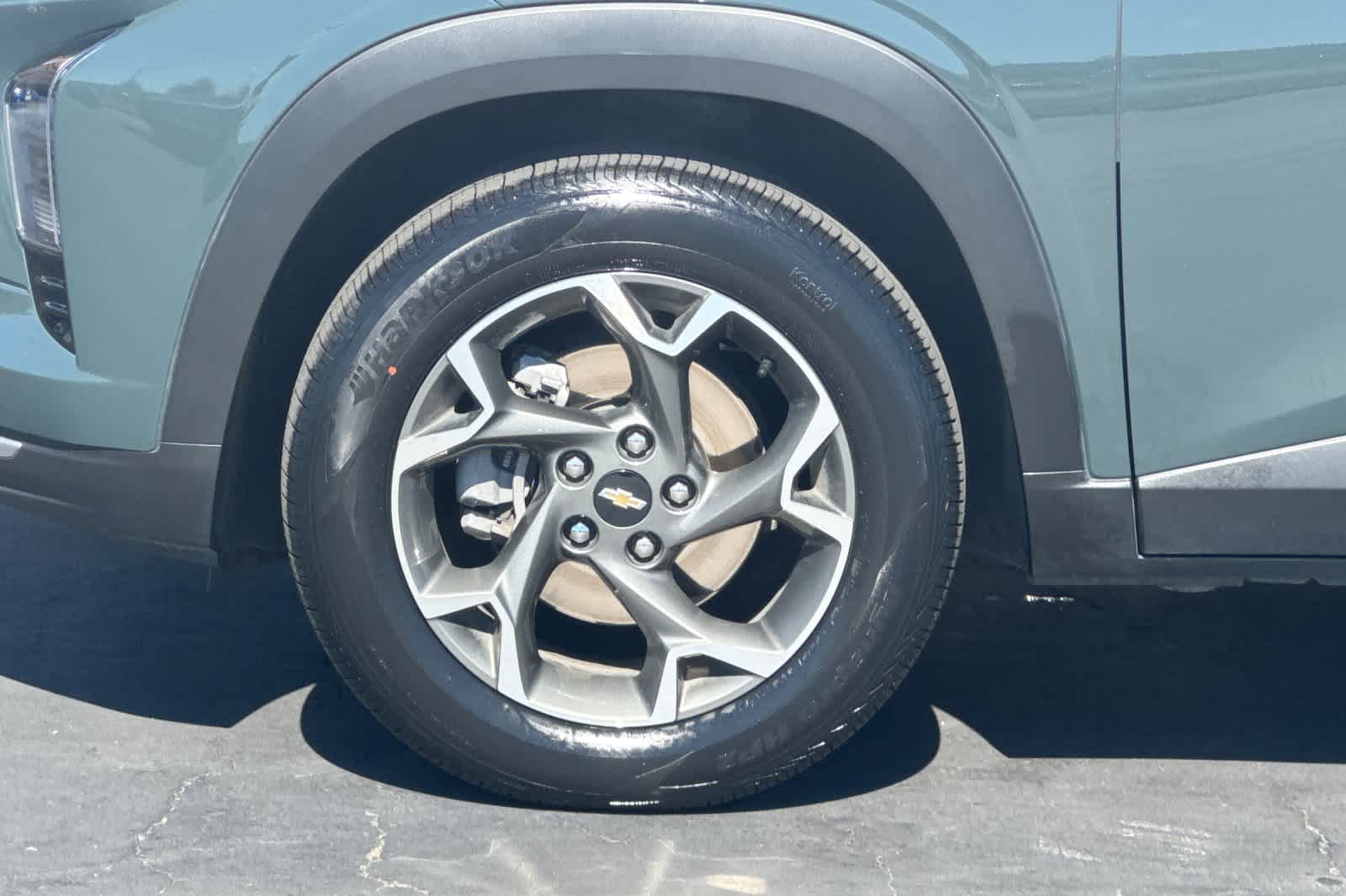 Thumbnail: 2025 Chevrolet Trax - 29