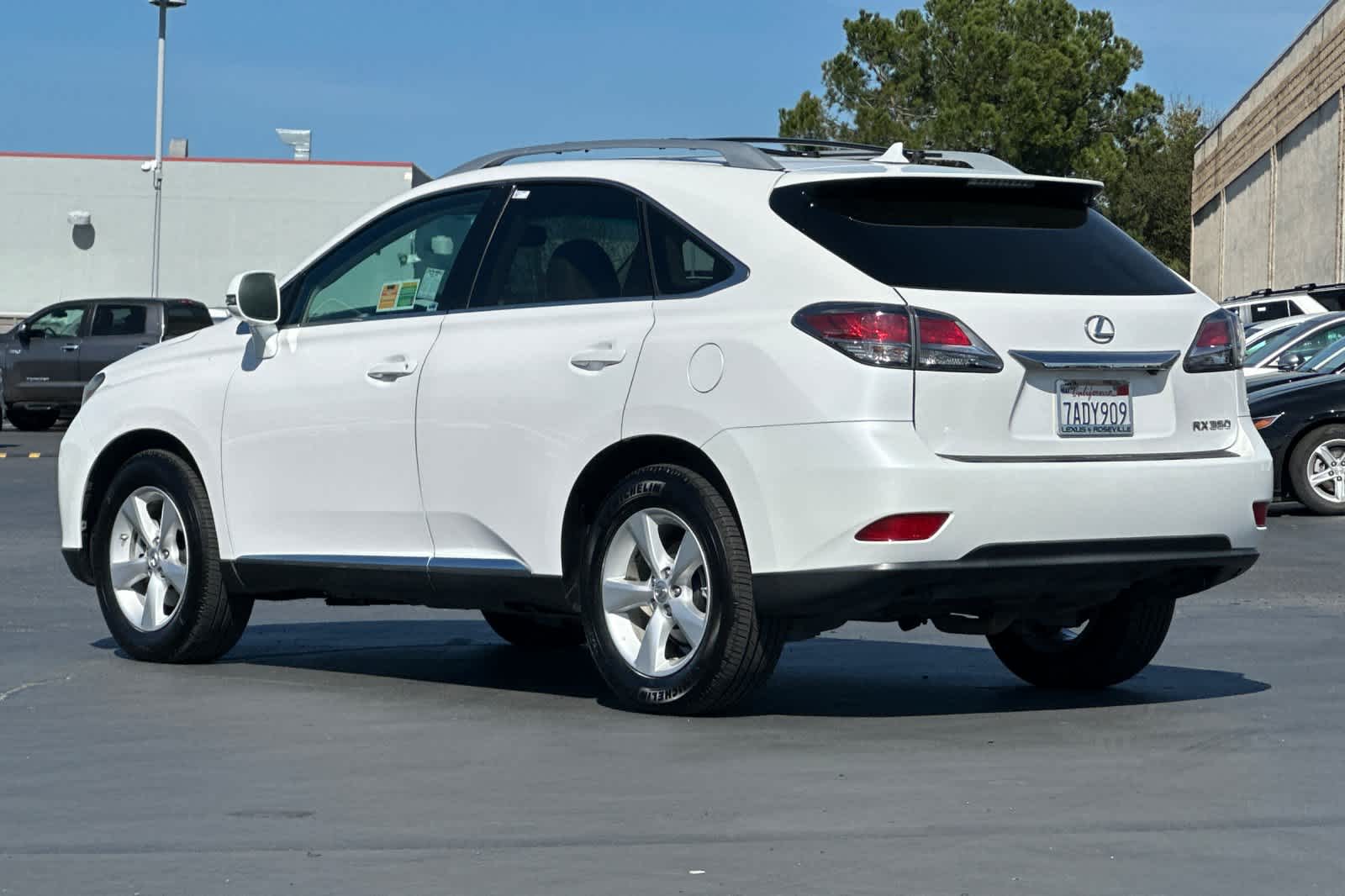 Thumbnail: 2013 Lexus RX - 7