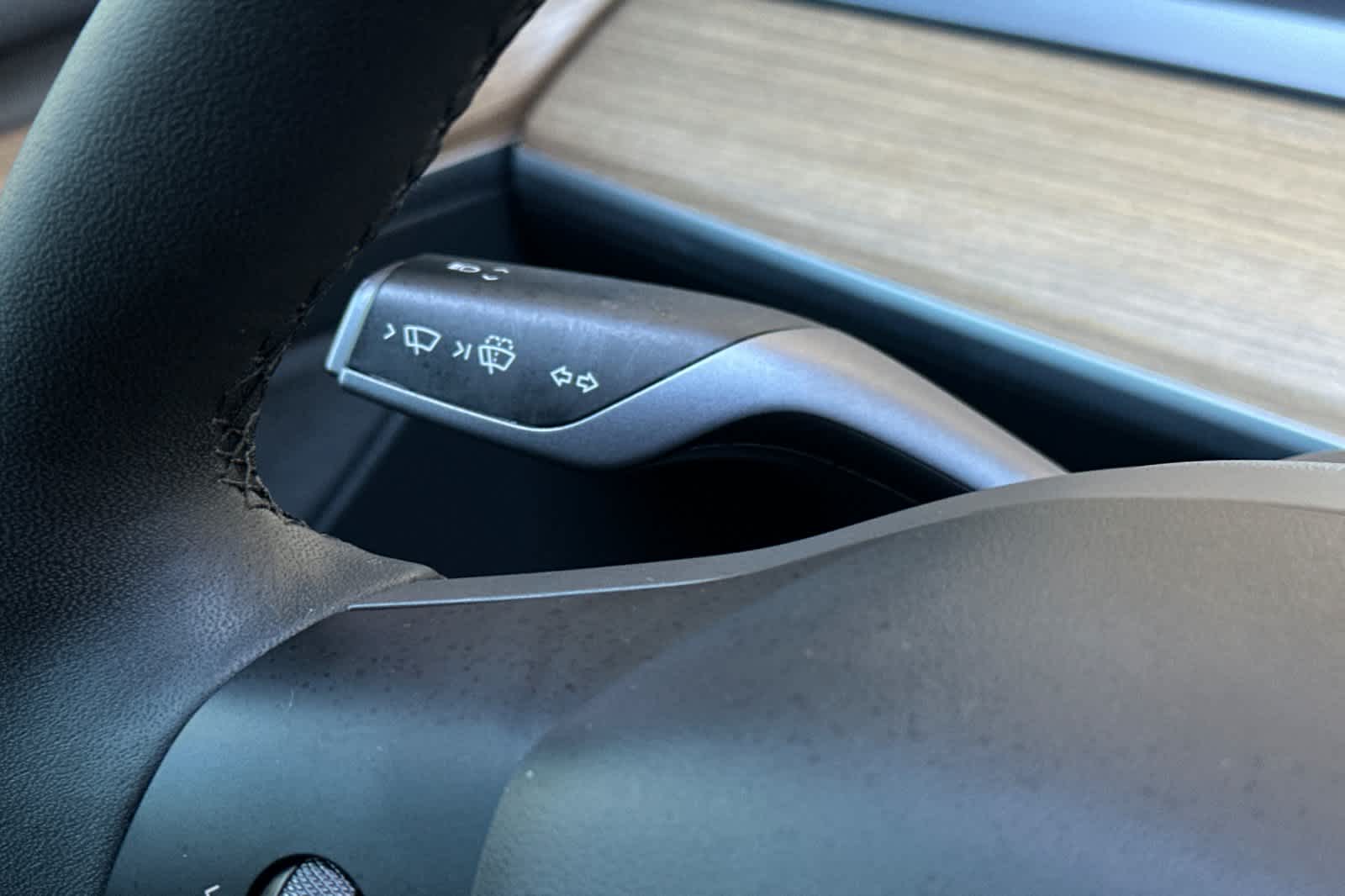Thumbnail: 2023 Tesla Model 3 - 29