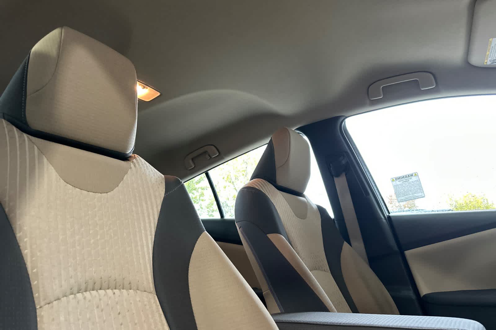 Thumbnail: 2016 Toyota Prius - 17