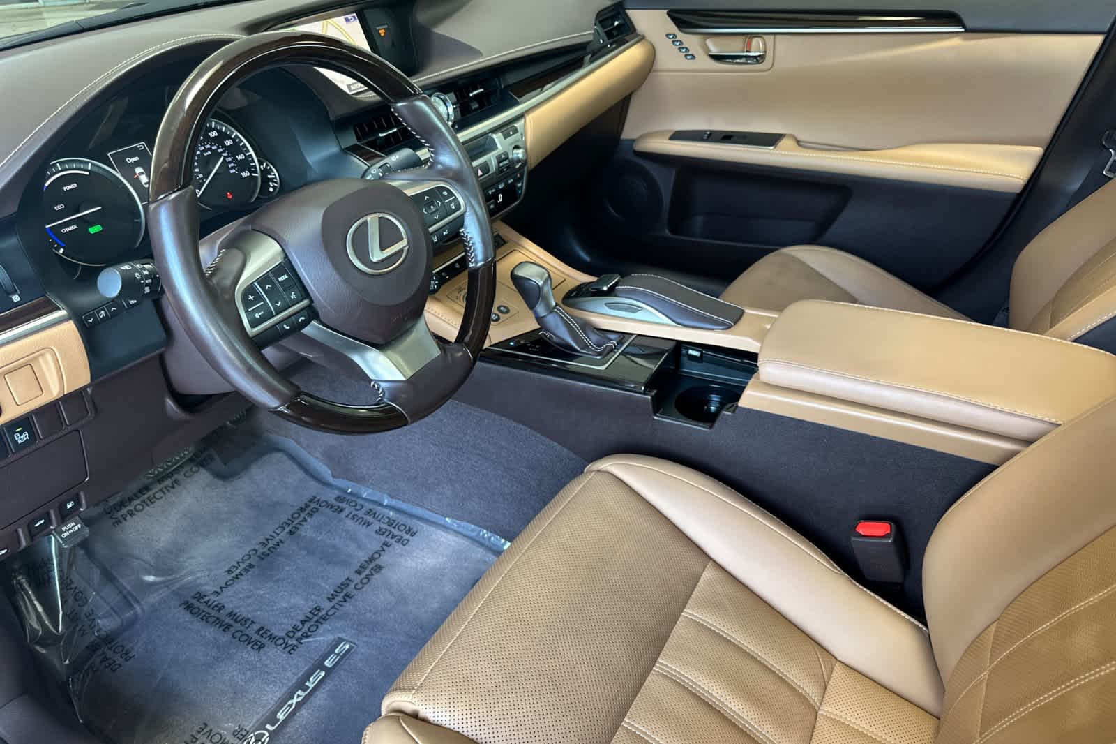 Thumbnail: 2016 Lexus ES - 11