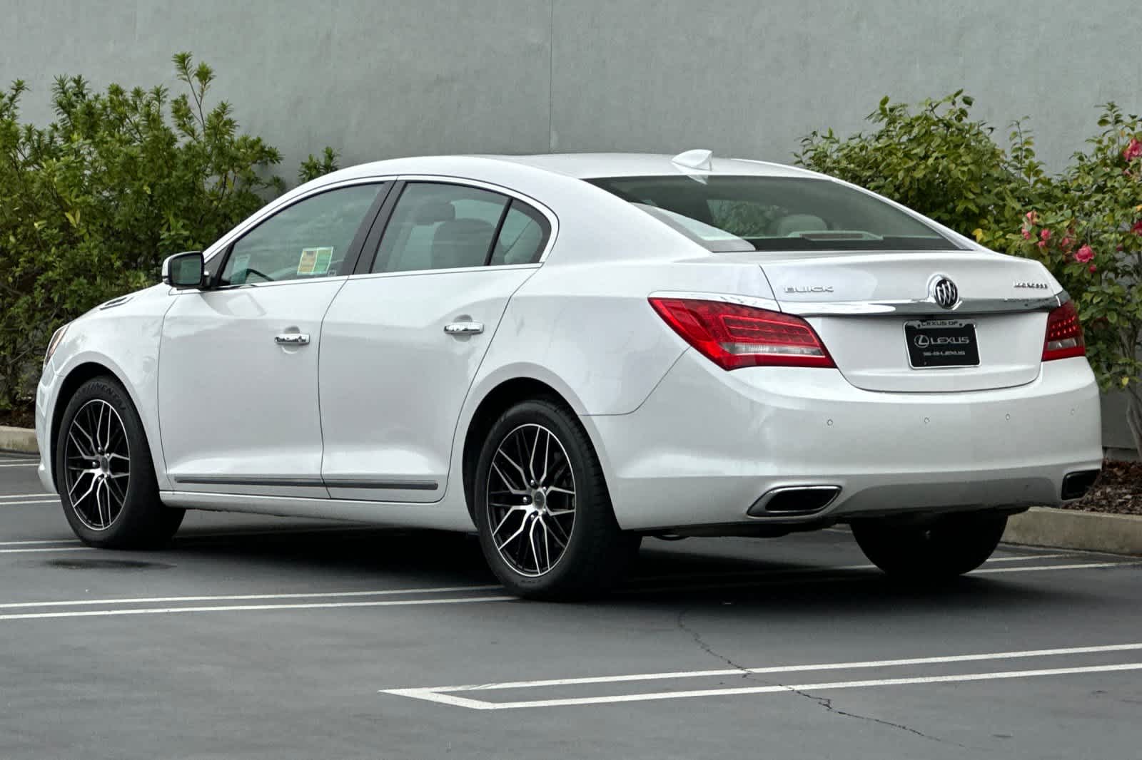 Thumbnail: 2015 Buick LaCrosse - 7