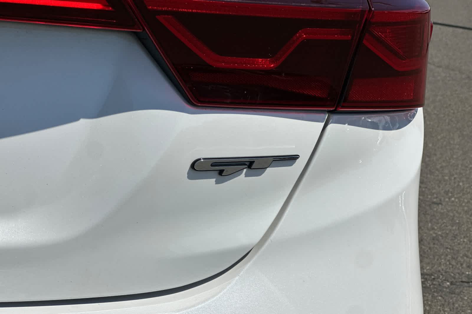 Thumbnail: 2021 Kia Forte - 32