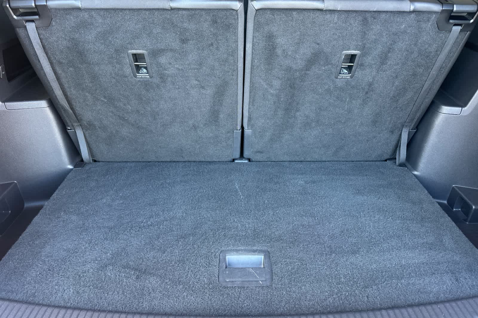 Thumbnail: 2021 Volkswagen Atlas - 17