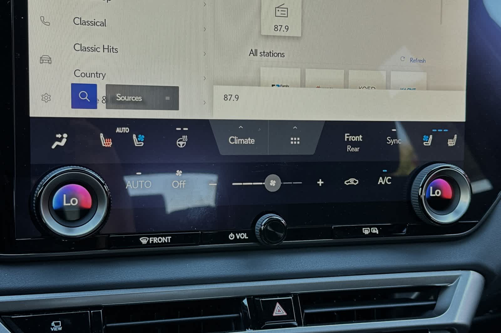 Thumbnail: 2024 Lexus RX - 22