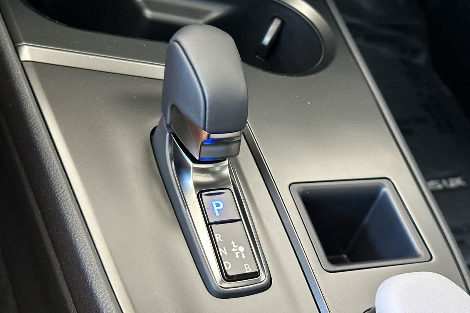 Thumbnail: 2026 Lexus UX - 23