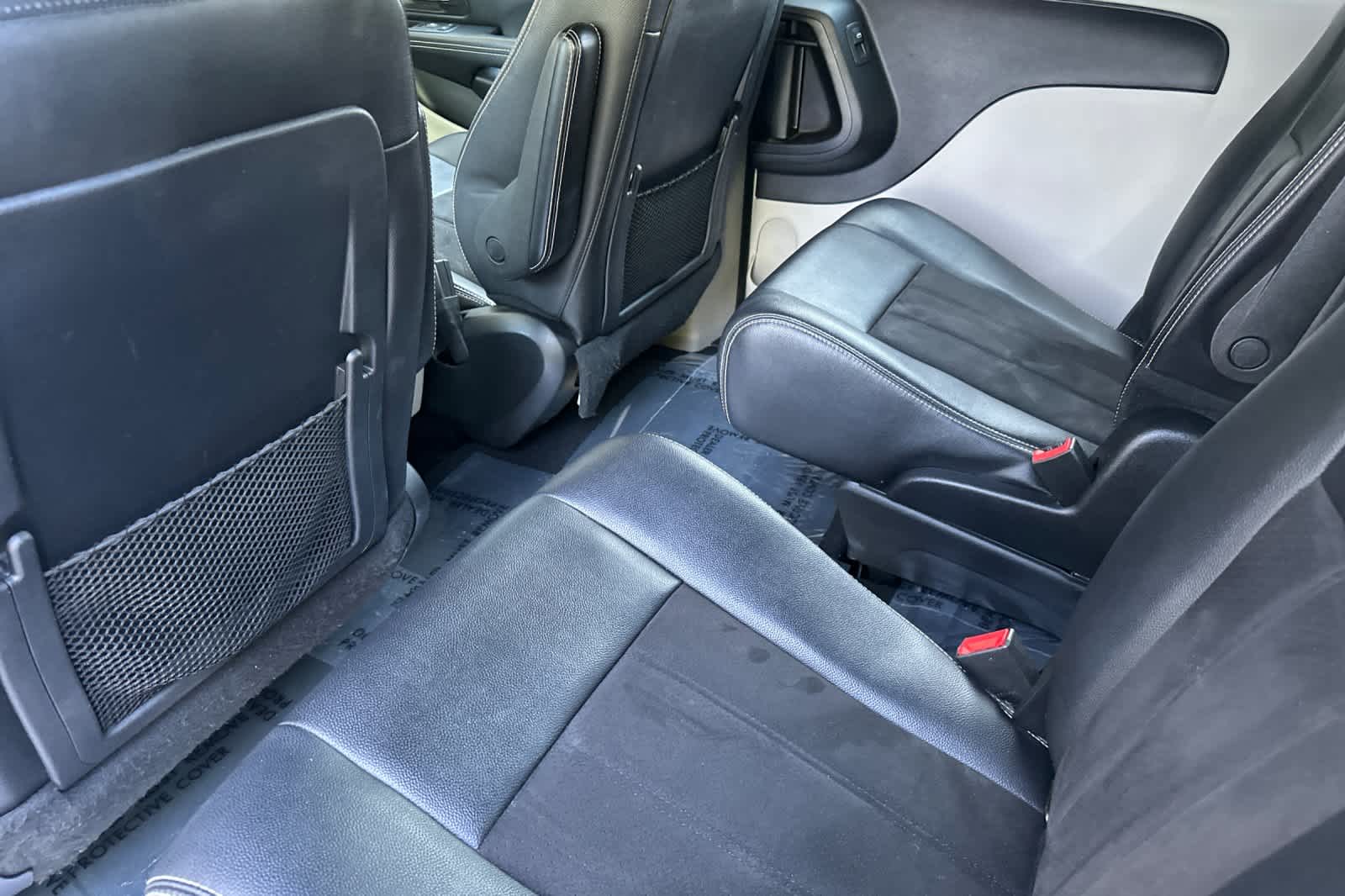 Thumbnail: 2019 Dodge Grand Caravan - 3