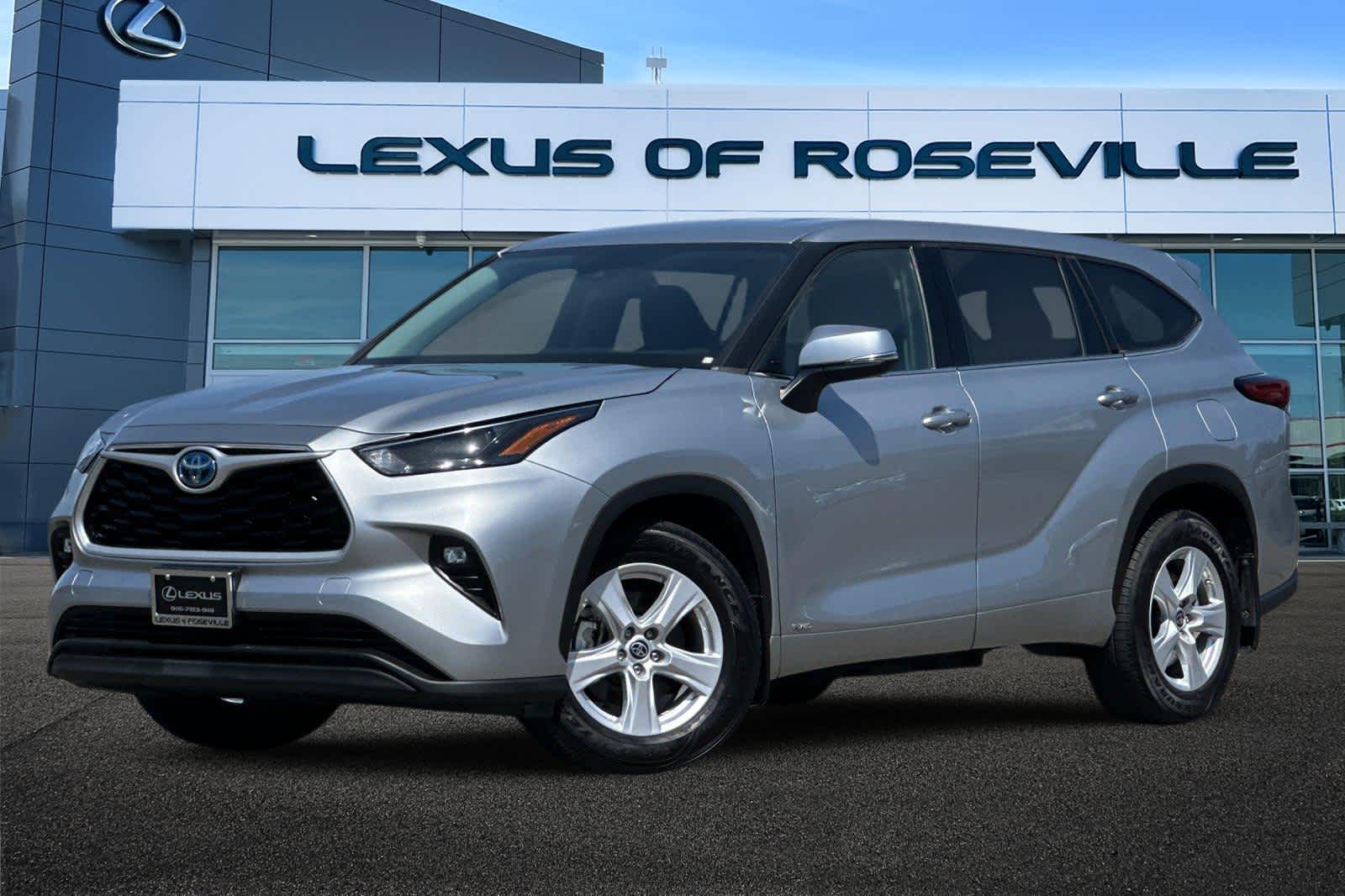 Thumbnail: 2022 Toyota Highlander - 1
