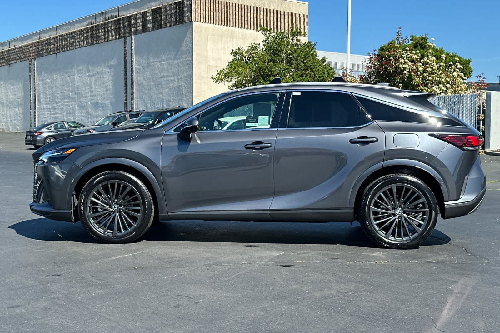 Thumbnail: 2025 Lexus RX - 9