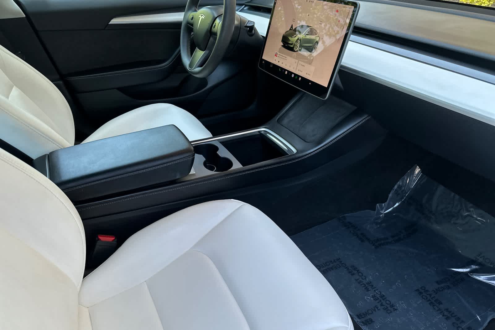 Thumbnail: 2023 Tesla Model 3 - 16