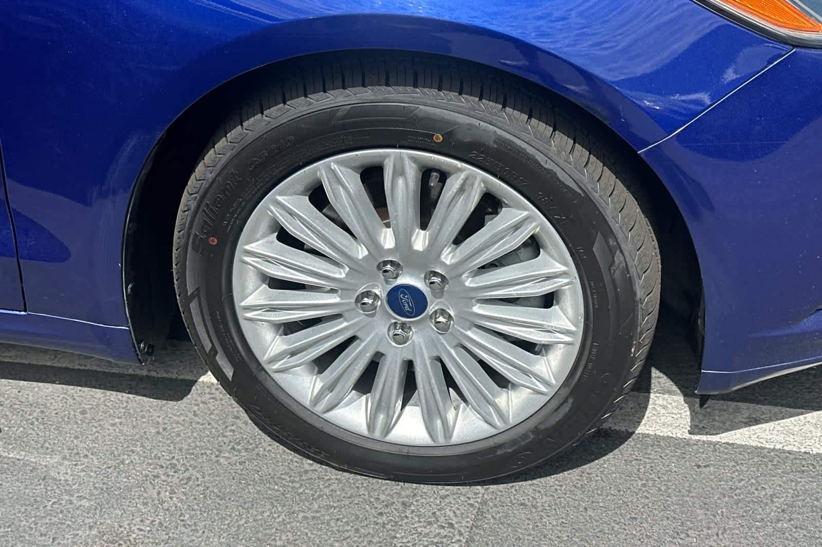 Thumbnail: 2015 Ford Fusion - 22