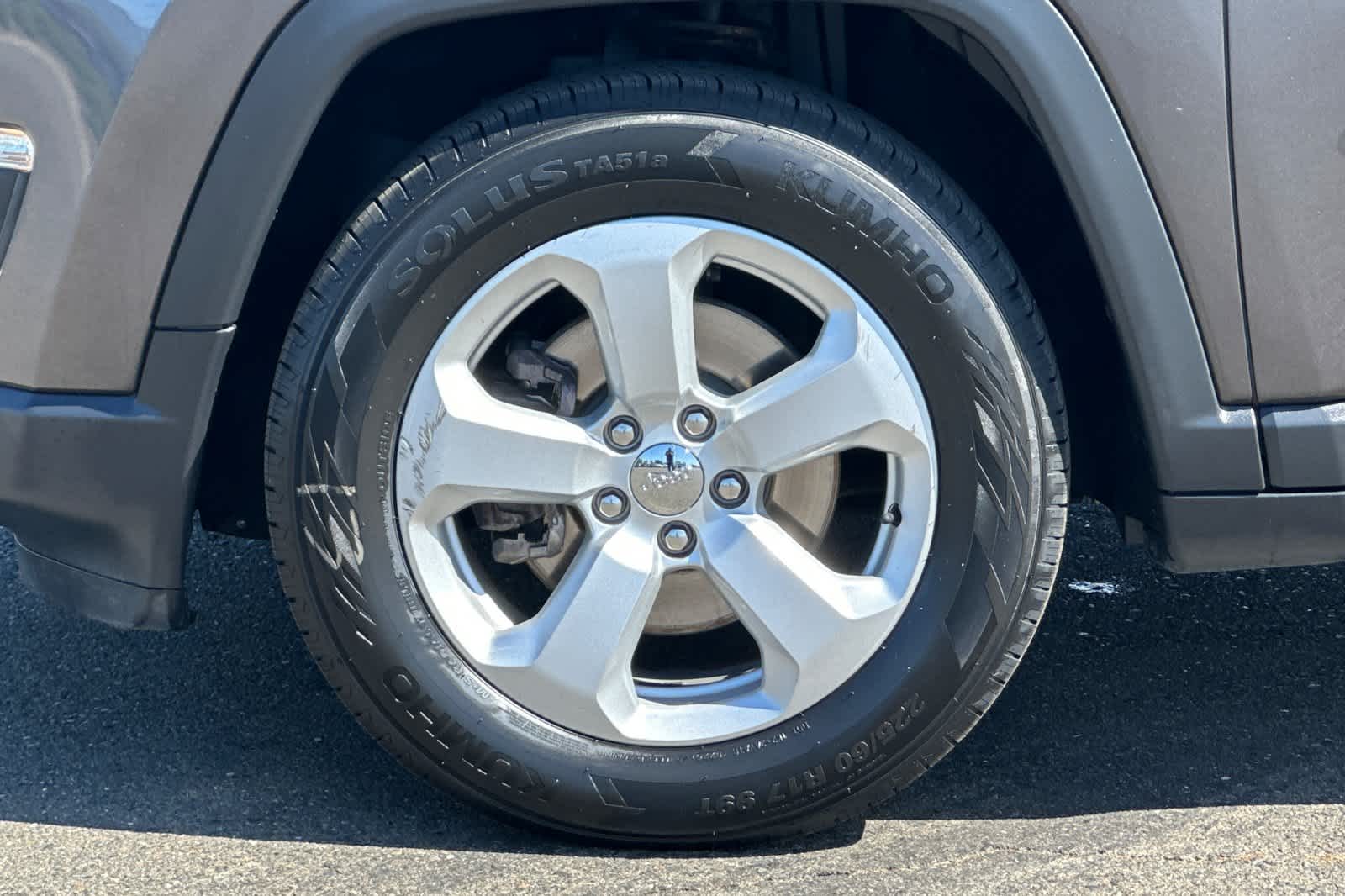 Thumbnail: 2018 Jeep Compass - 30