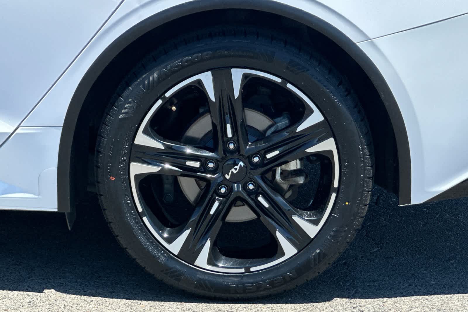 Thumbnail: 2022 Kia K5 - 30