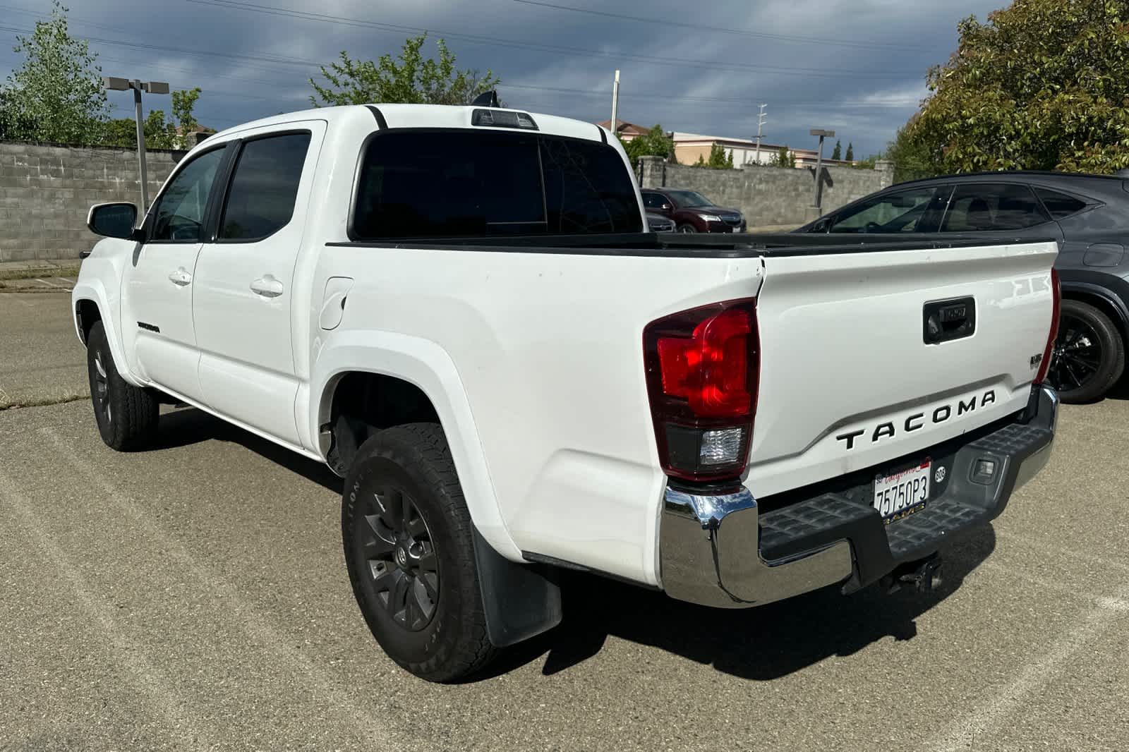 Thumbnail: 2022 Toyota Tacoma - 4