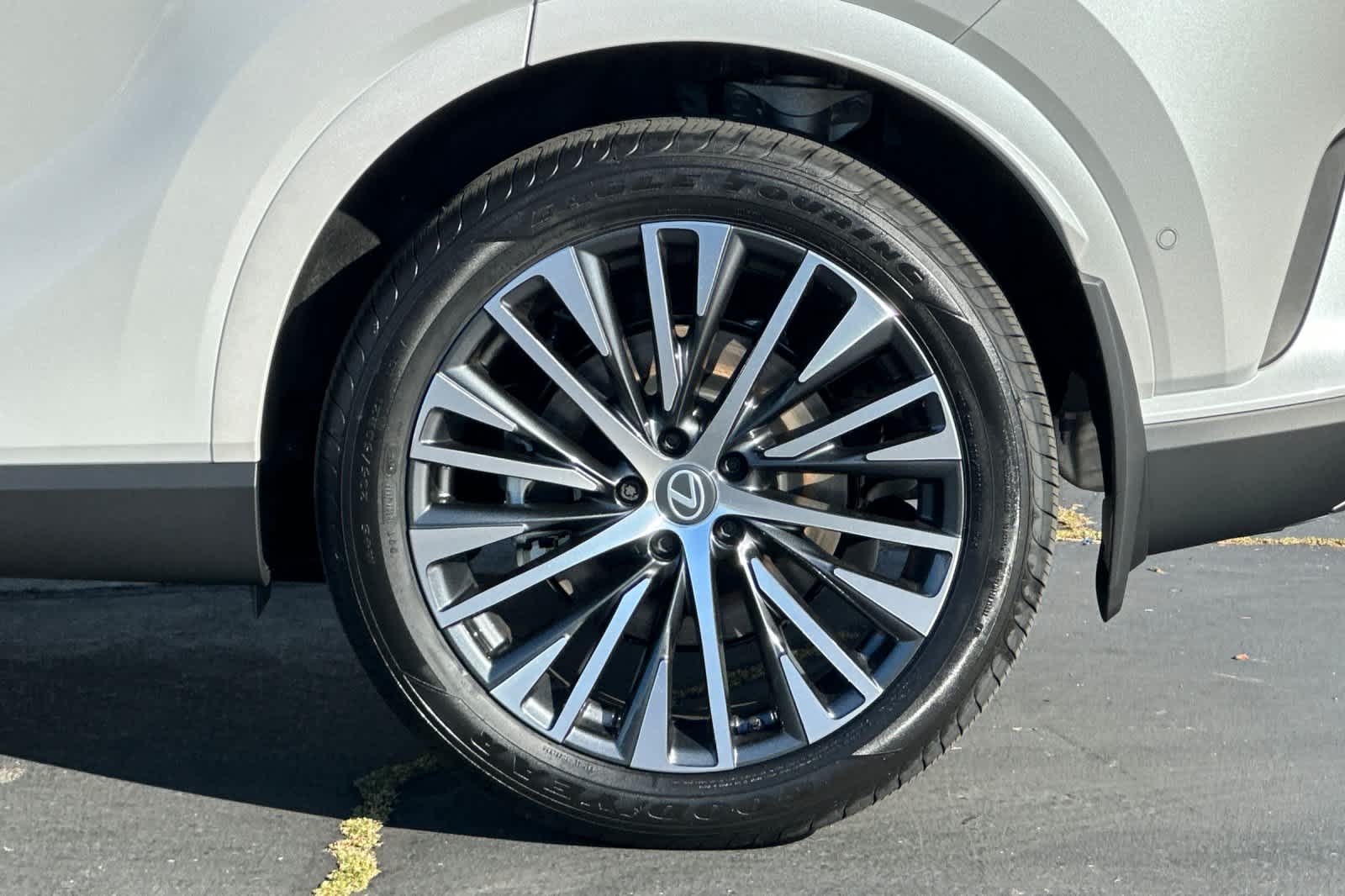 Thumbnail: 2026 Lexus RX - 31