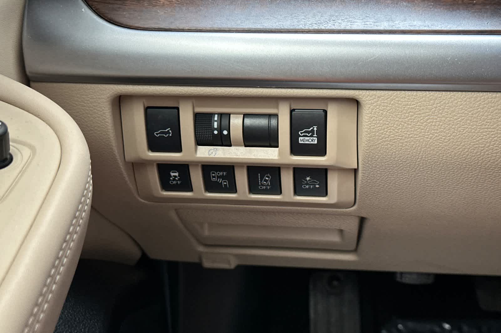 Thumbnail: 2018 Subaru Outback - 32