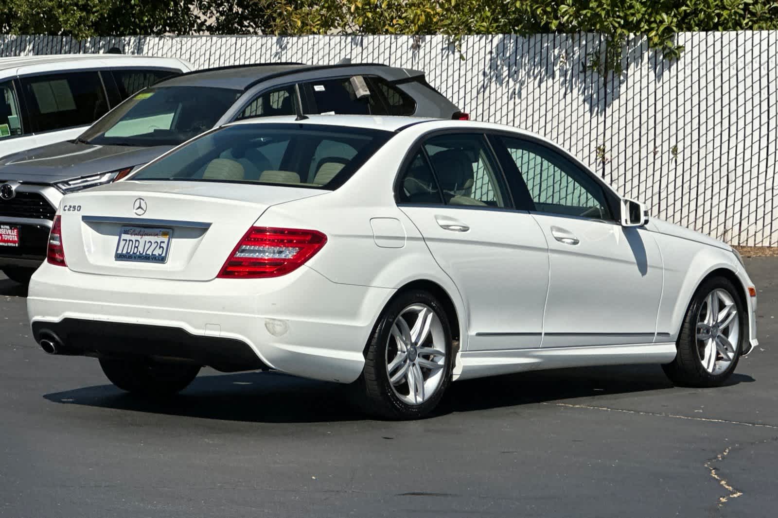 Thumbnail: 2014 Mercedes-Benz C-Class - 2