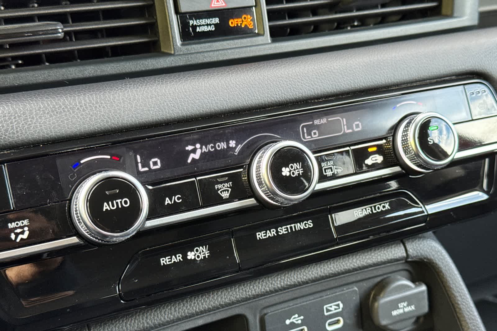 Thumbnail: 2024 Honda Pilot - 23