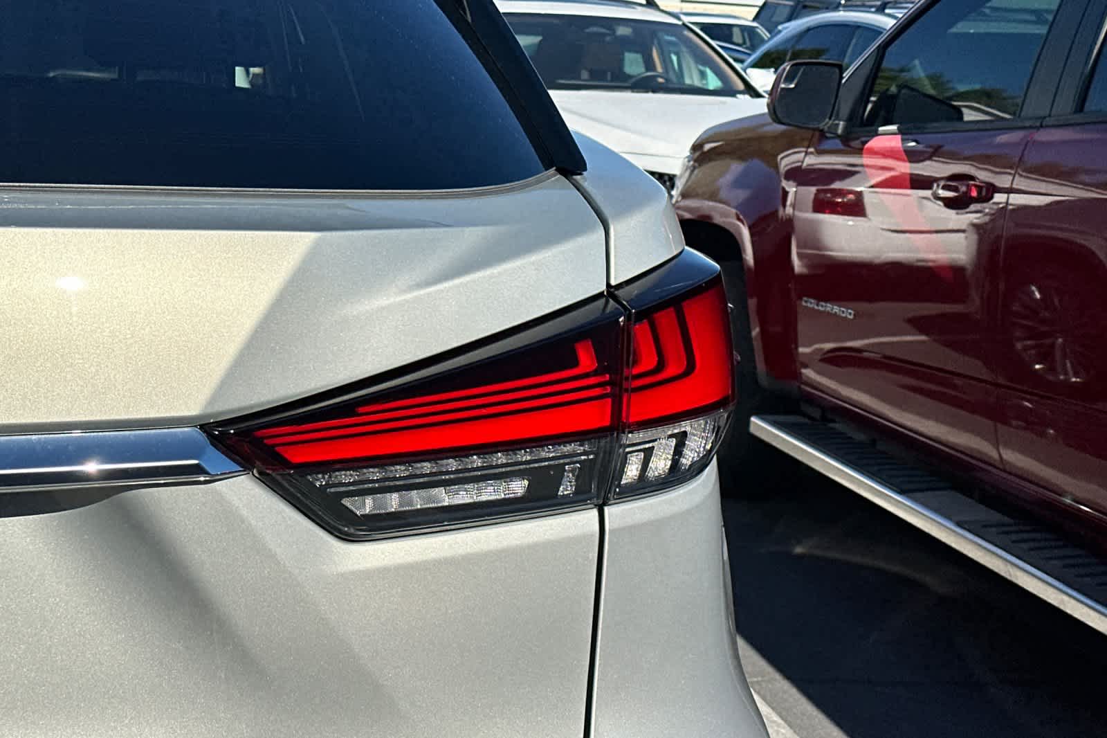 Thumbnail: 2020 Lexus RX - 16