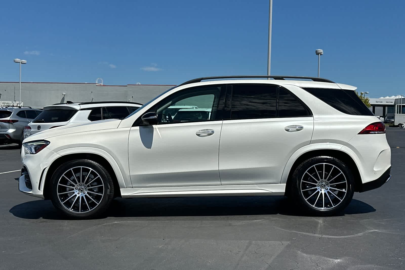 Thumbnail: 2022 Mercedes-Benz GLE - 9