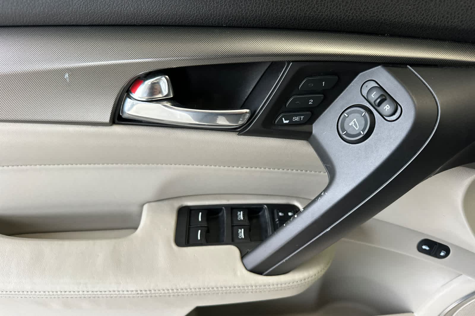 Thumbnail: 2013 Acura TL - 12