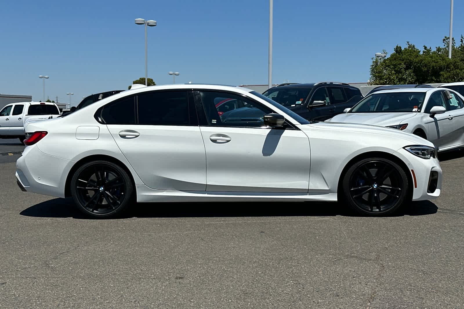 Thumbnail: 2020 BMW 3 Series - 6