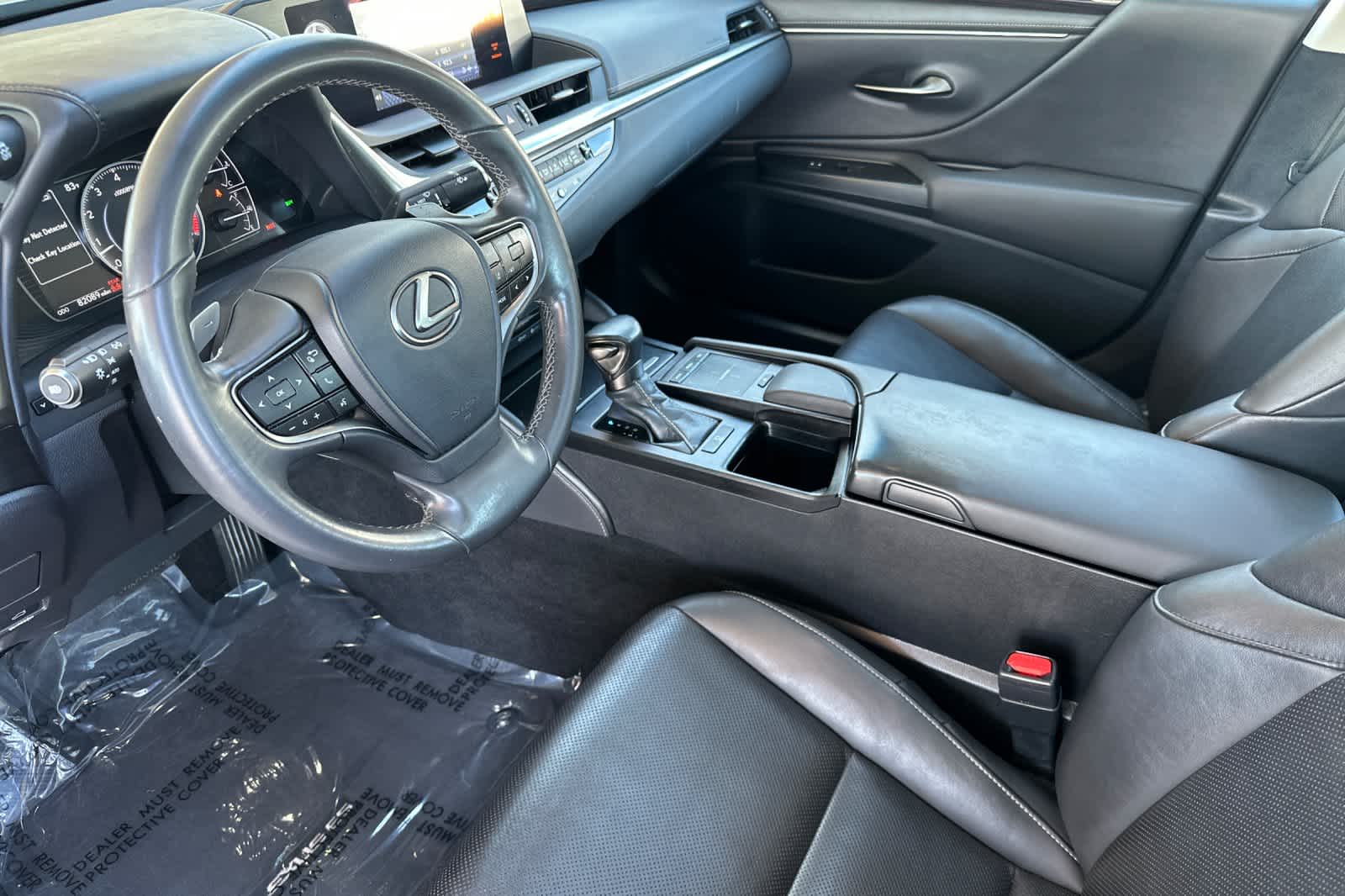 Thumbnail: 2020 Lexus ES - 11