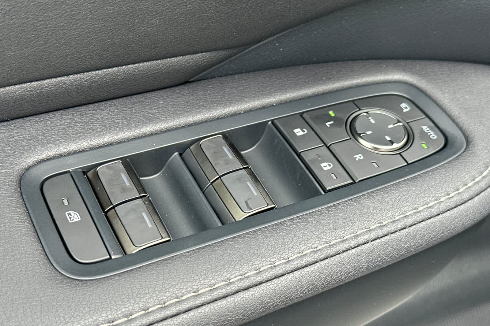 Thumbnail: 2026 Lexus TX - 13