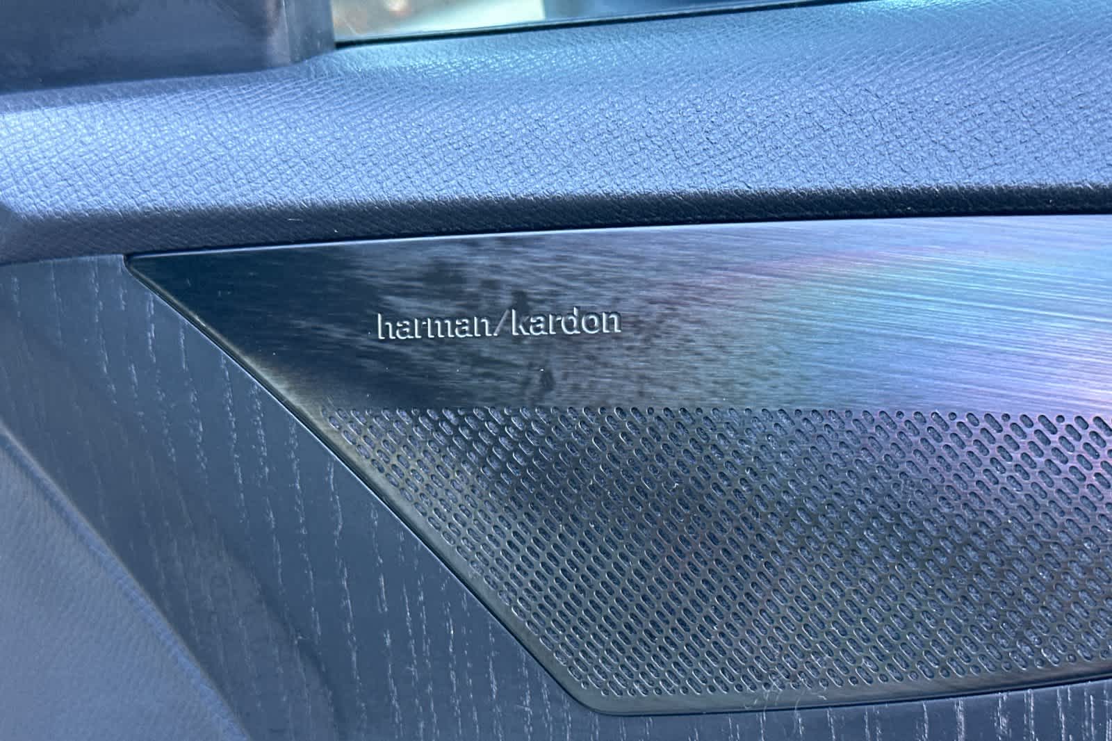 Thumbnail: 2020 Volvo XC90 - 21