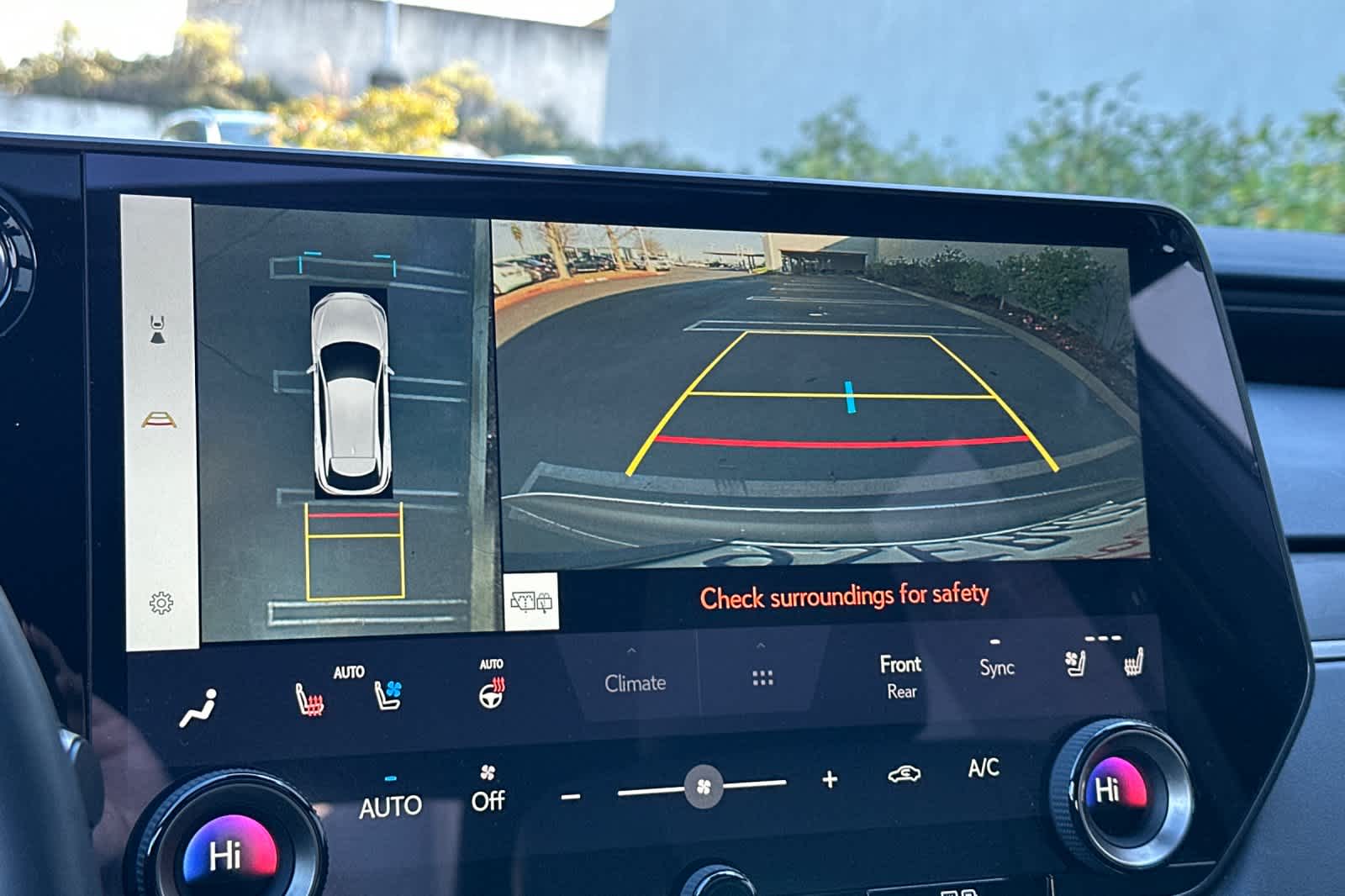 Thumbnail: 2025 Lexus RX - 22