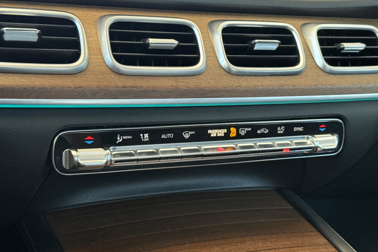 Thumbnail: 2021 Mercedes-Benz GLE - 23